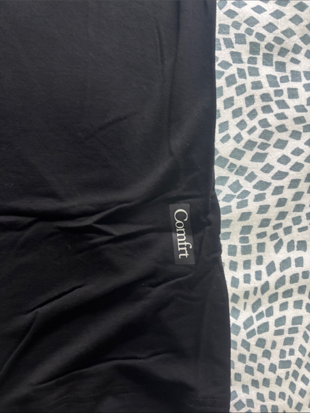 Comfrt woman’s Black Performance Crew Neck Shirt - Picture 3 of 3